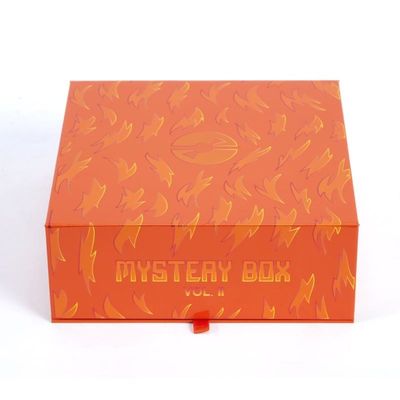 Luminous Composite Packaging Magnetic Closure Paperboard Display Box Luxury Gift Packaging Boxes
