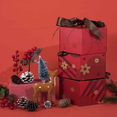 Customized Premium Chocolate Gift Packaging Rigid Box With Ribbon Closure