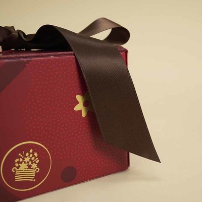 Customized Premium Chocolate Gift Packaging Rigid Box With Ribbon Closure