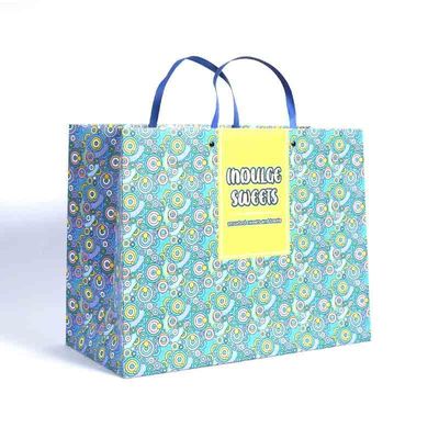 Luxury Chocolate Gift Packaging Rigid Cardboard Gift Boxes Customized