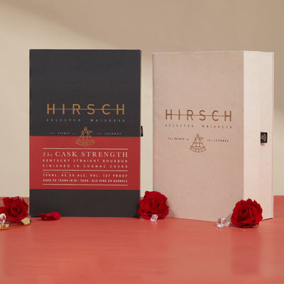 Luxury Clamshell Wine Packaging Box Magnetic Rigid Cardboard Paper Whiskey Gift Box Embossed Logo