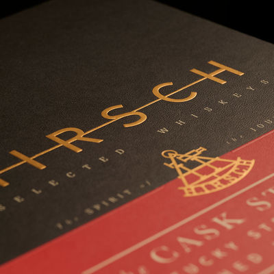 Luxury Clamshell Wine Packaging Box Magnetic Rigid Cardboard Paper Whiskey Gift Box Embossed Logo