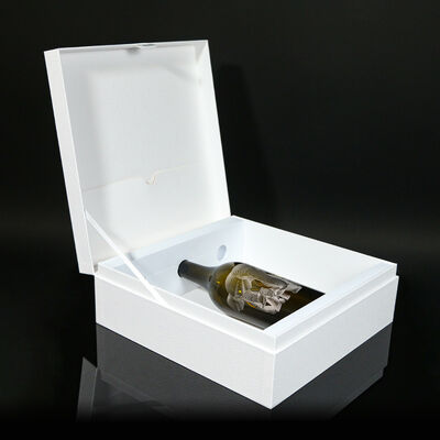 Elegant Magnetic Texured Flip Top Rigid Paper Cardboard Packaging Gift Set Box for Wine Bottles with Ribbon