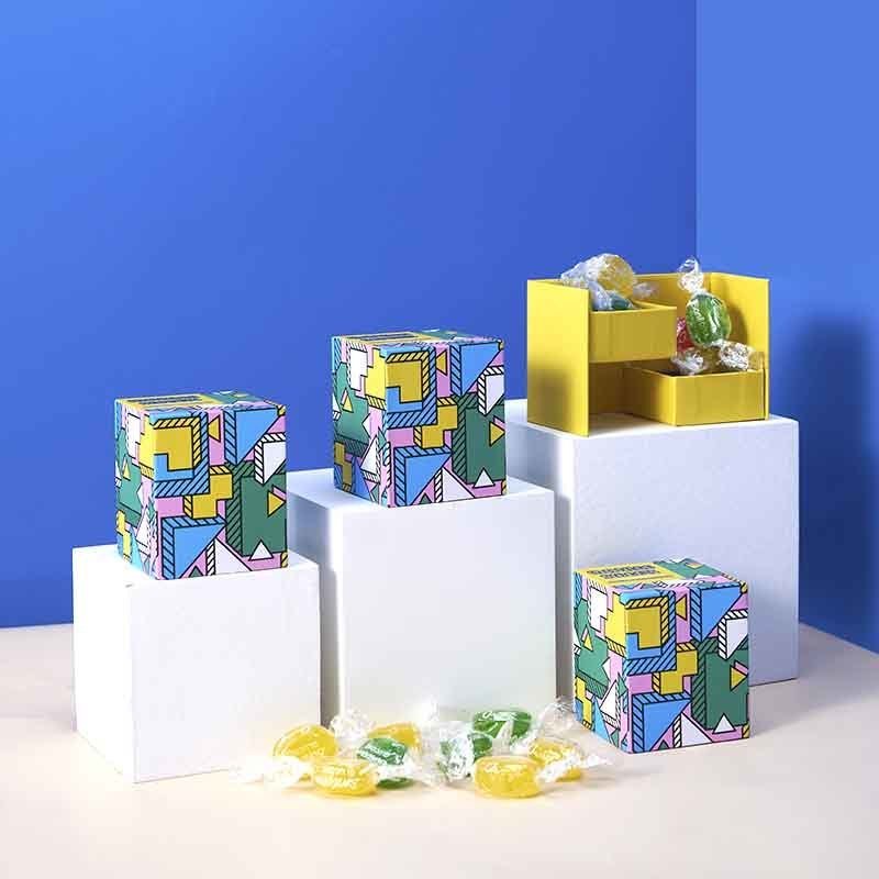 Luxury Chocolate Gift Packaging Rigid Cardboard Gift Boxes Customized